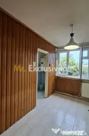 Apartament 4 camere Nord ,Etaj 3 la Poarta Scolii nr 14 