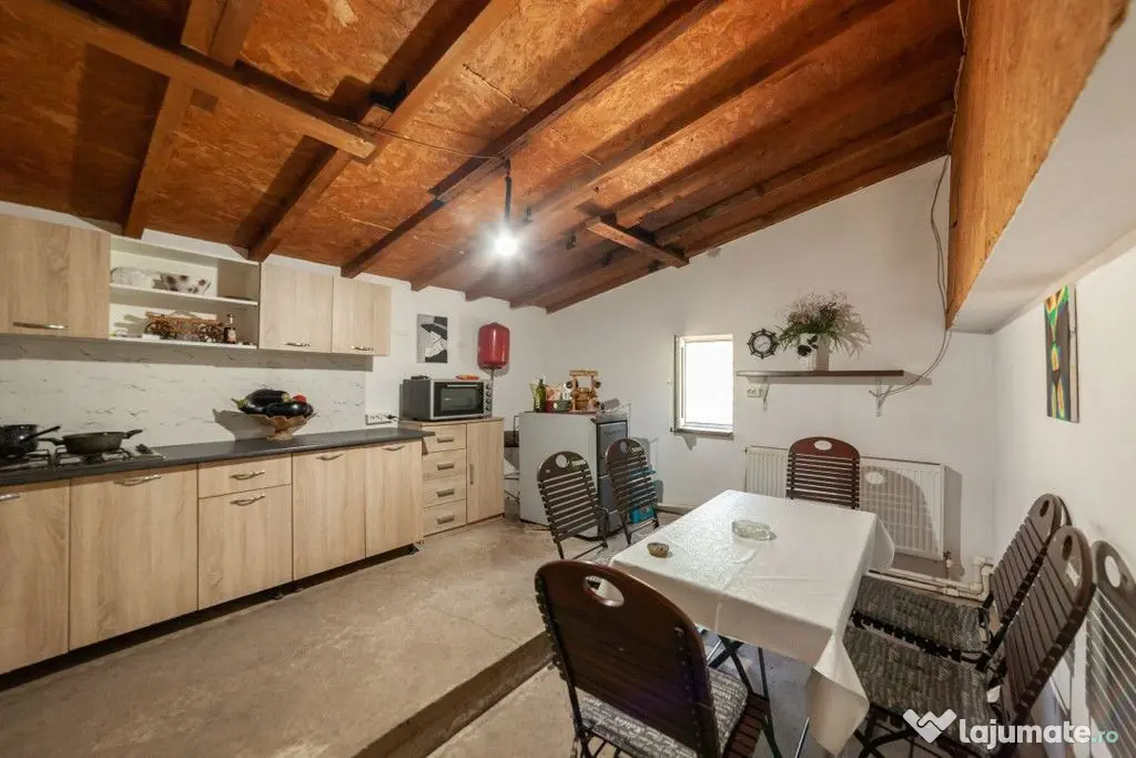 0% Comision !! CASA PODUL BROSTENI - ARGES