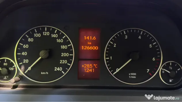 Mercedes A150 benzină