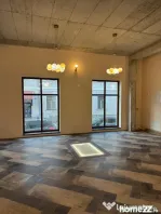 Spatiu comercial, Ultracentral