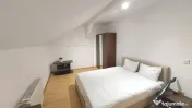 Apartament 3 camere zona Stefan cel Mare