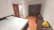 Apartament 3 camere zona Stefan cel Mare