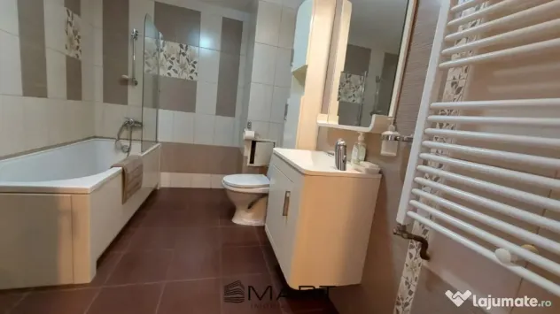Apartament 4 camere zona Strand