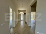 Vand casa moderna - singur in curte - Corunca