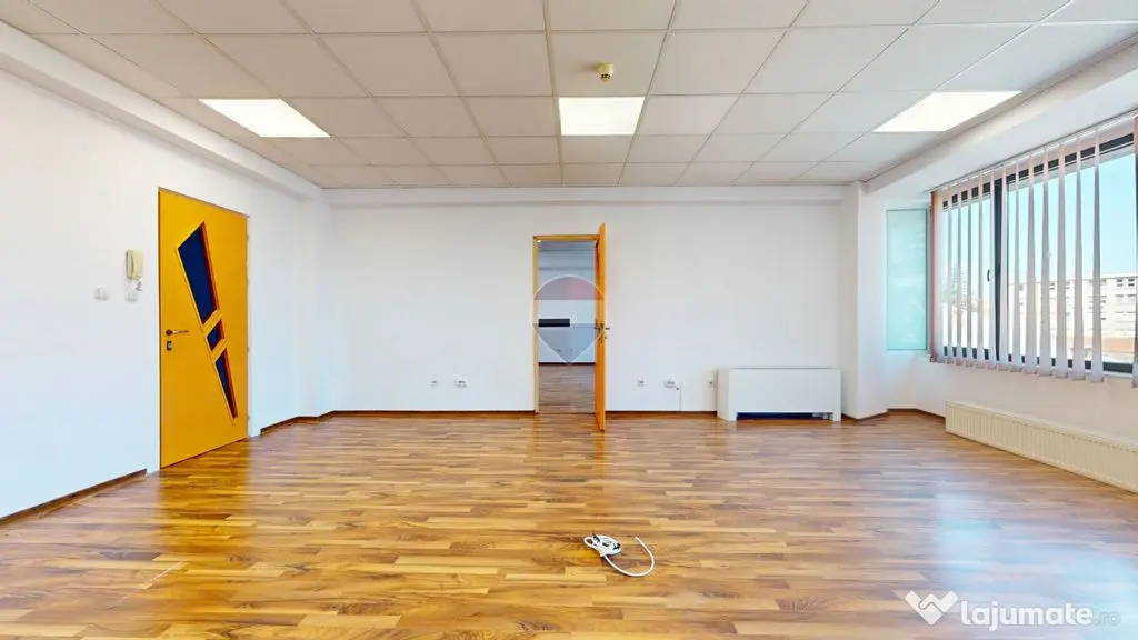 Spațiu de birouri de închiriat, Centrul Civic Brașov, ...