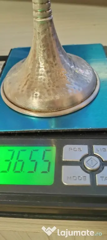 Sfeșnic din Argint 925 pentru mai multe detalii doar la telefon.