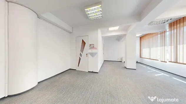 Birou de închiriat în Brașov, Centrul Civic, lângă A...