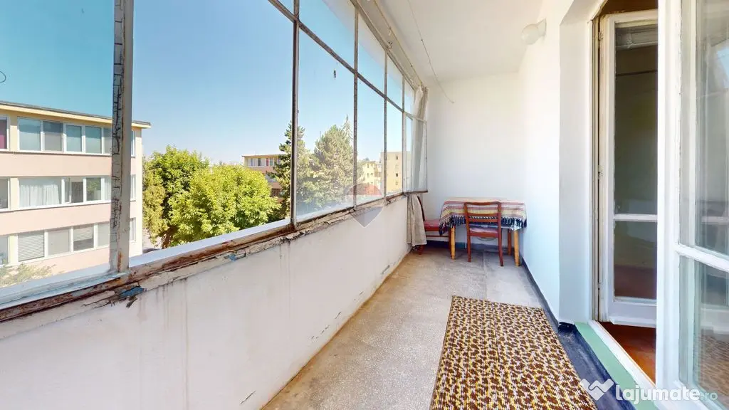 Apartament 2 camere | Astra | Etaj 3 | Vedere spre Tâmpa...