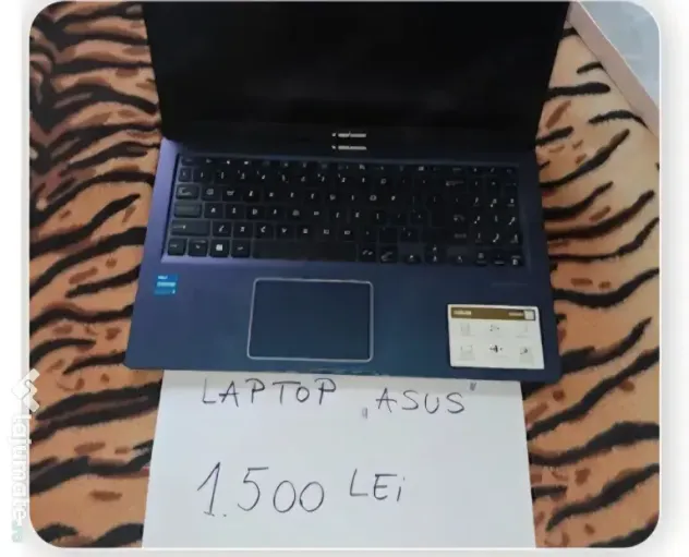 Vand Laptop Asus