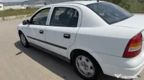 Vand Opel Astra Sedan 2007