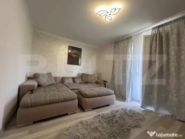 Duplex spațios, 98 mp utili, 250 mp de teren