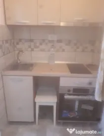 Garsoniera zona Zamca