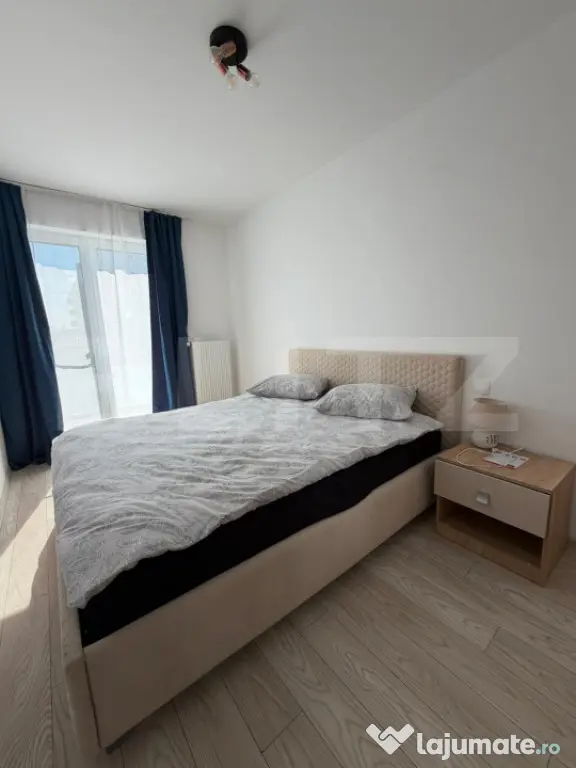 Inchiriez apartament- 3 camere, zona Maurer