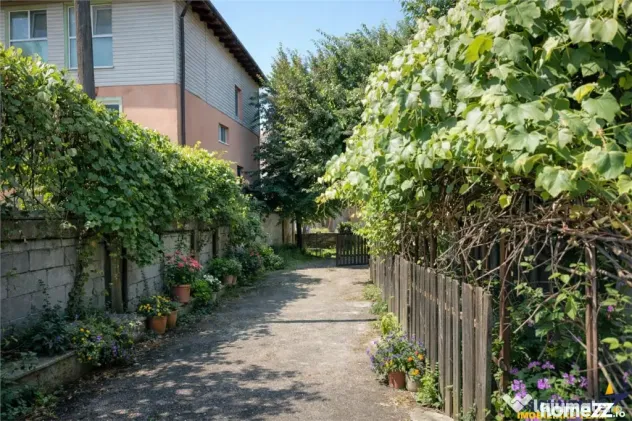 Casa demolabila 546 mp teren, Bartolomeu,rezidential invest