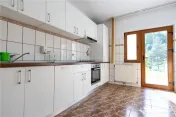 Vila 7 camere - Babana - Arges - teren 4391 mp - fara comisi 