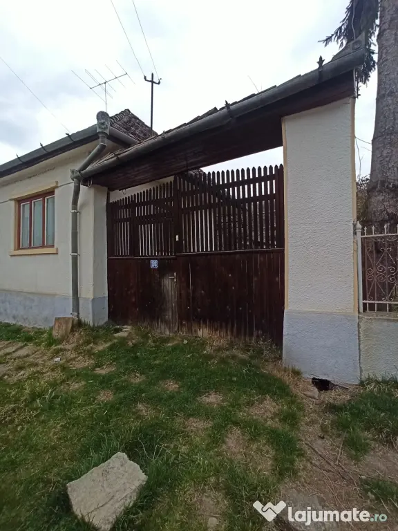 De vânzare casă în satul Roua (jud. Mureş)