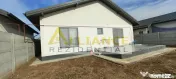 CASA PARTER -3 camere-2 BAI-TEREN 320 MP