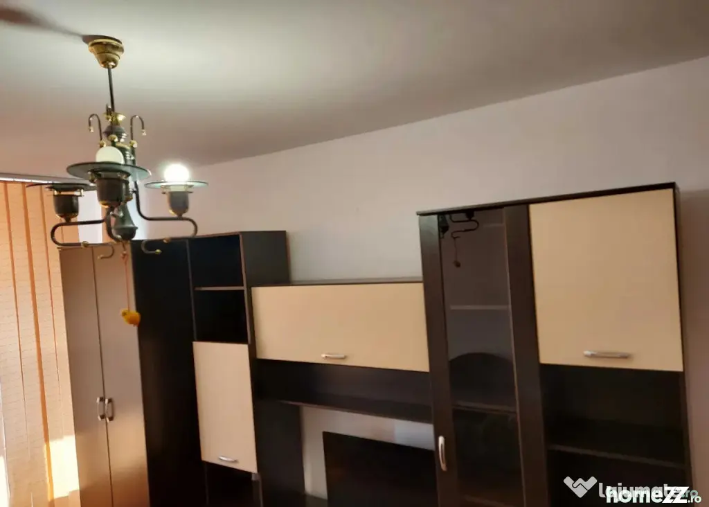 Scriitorilor 2 camere de inchiriat