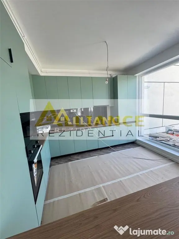 Apartament 2 camere tip Studio + 75 mp curte proprie