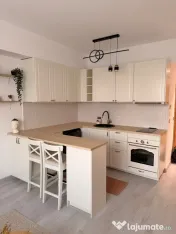 Vitan barzesti rin grand etaj 8 