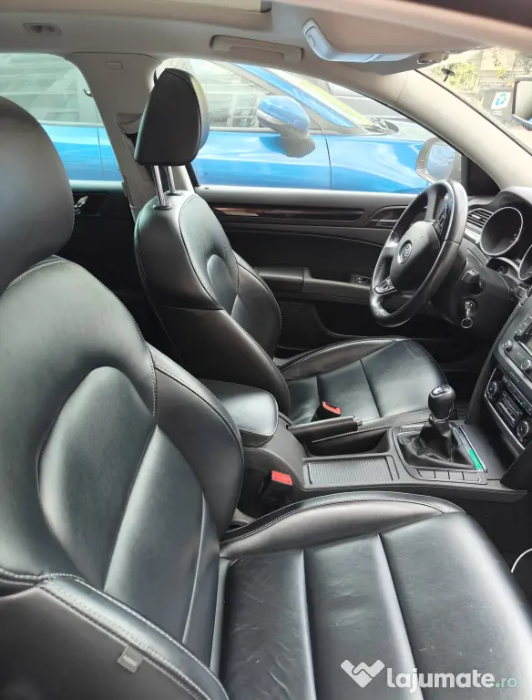 Skoda Superb Combi 2015 2.0TDI 140cp+ pachete premium