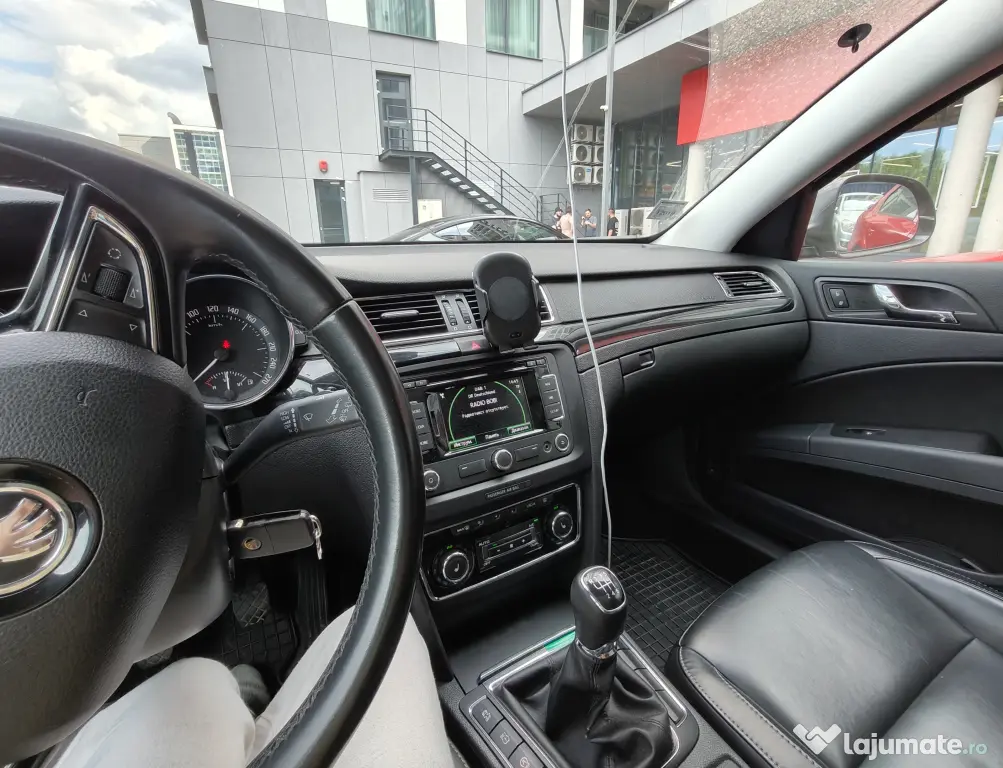 Skoda Superb Combi 2015 2.0TDI 140cp+ pachete premium