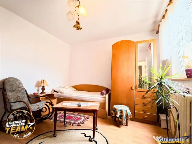 3 camere,decomandate,apreciabila ariere,Dealului,Simeria,Sfa