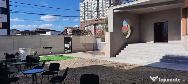 Casă / Vilă cu 12 camere de vânzare | Fundeni, Sector 2