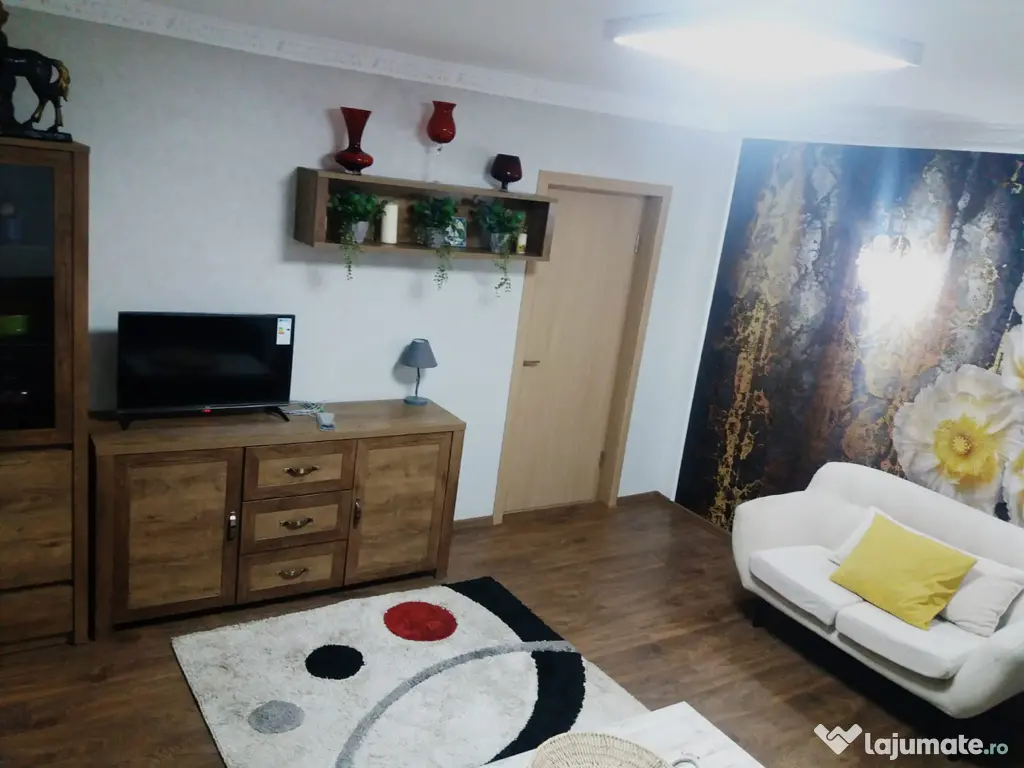 Apartament cu 2 camere de inchiriat