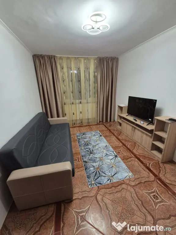 inchiriez apartament 2 camere