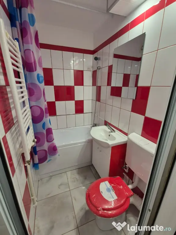 inchiriez apartament 2 camere