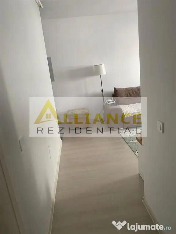 3 Camere gata de mutare
