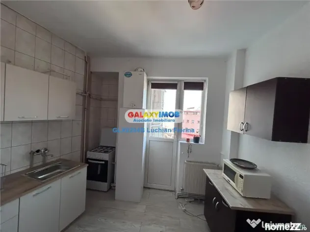 2 camere, decomandat, centrala proprie I metrou Universitate