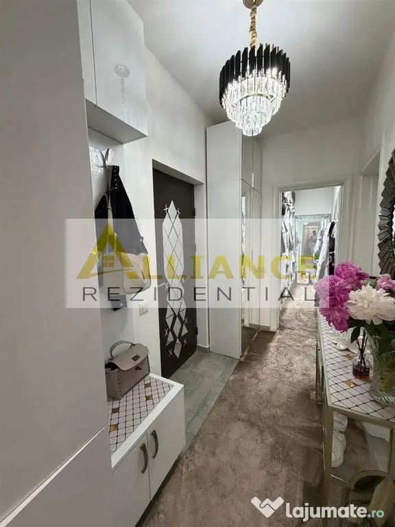 STUDIO SPATIOS DE VANZARE || VENUS RESIDENCE || SECTOR 4 ||