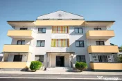 De închiriat apartament cu 2 camere, boxă și parcare ?... 
