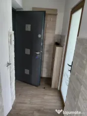 Apartament Cu 2 Camere Decomandate Zona Centru