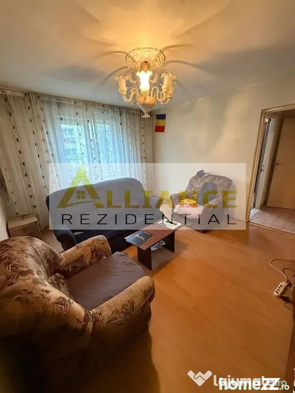 Apartament 2 camere Str. Argeselu Etaj 1 |