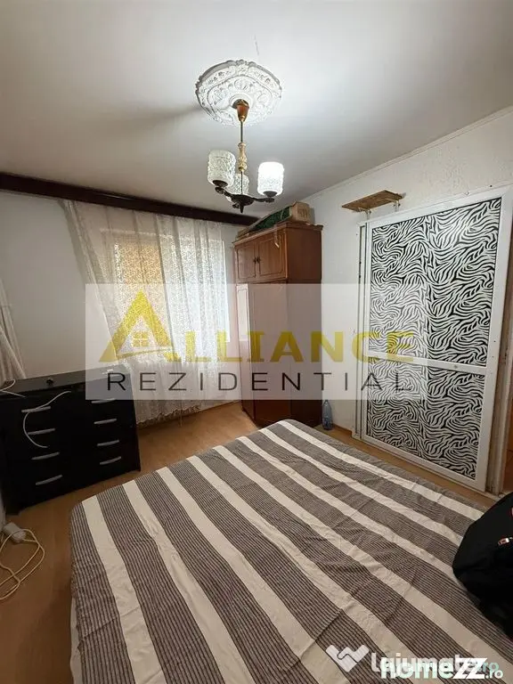 Apartament 2 camere Str. Argeselu Etaj 1 |