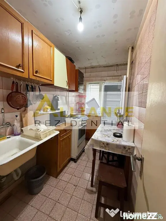 Apartament 2 camere Str. Argeselu Etaj 1 |
