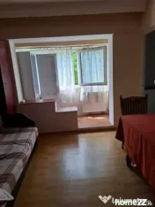 Garsonieră cu centrală termică nouă și balcon închis ? 