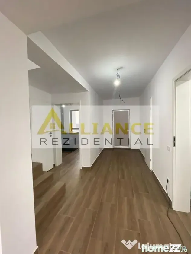 Casa individuala - 300 mp - 5 camere - 3 bai