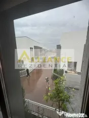 Casa individuala - 300 mp - 5 camere - 3 bai 