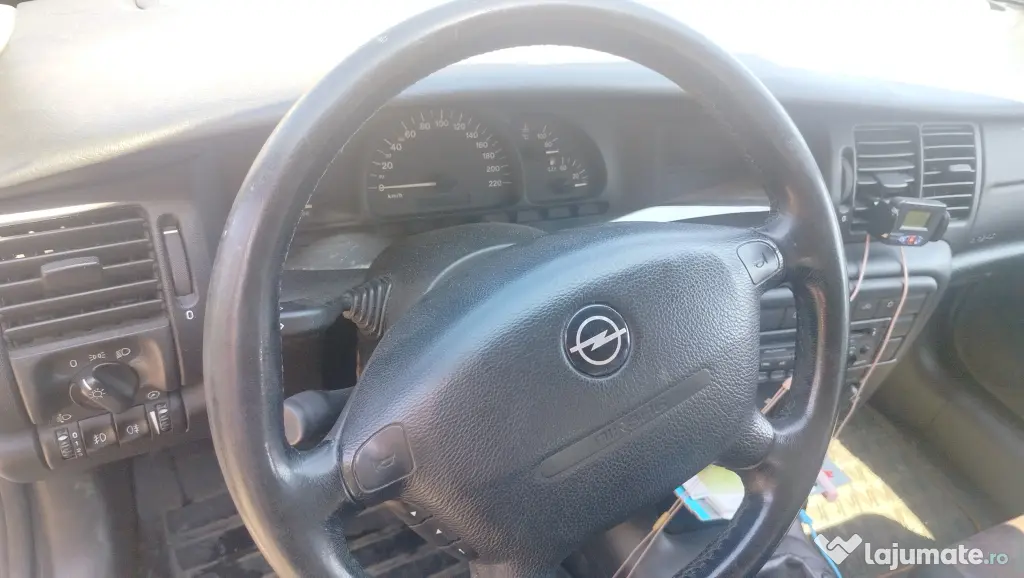 Opel Vectra B benzina 2001