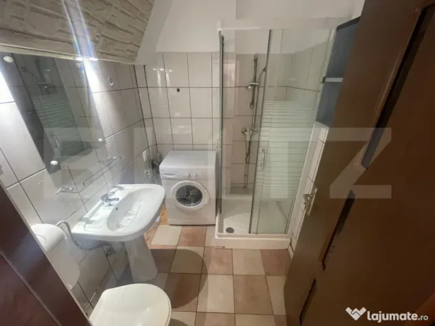 Apartament cu 2 camere, 47 mp, zona Horea-Ideal pentru locui