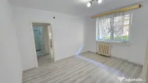 Vand apartament 2 camere in Deva, zona I. Traian, parter,