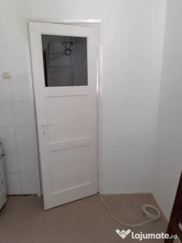 Vand apartament 2 camere in Deva, zona I. Traian, parter,