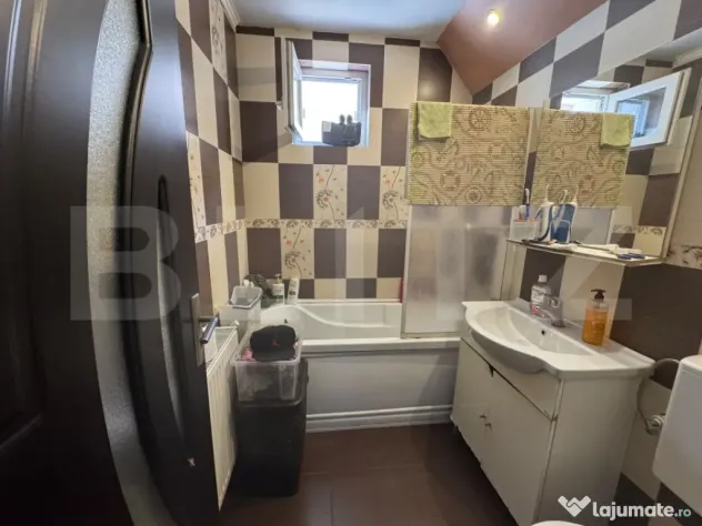 Apartament 2 camere de vanzare, 54 mp utili, terasa 28mp, Mi