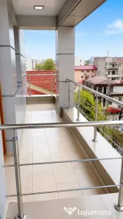 Închiriez spațiu birouri 50 mp – IR Business Center Constanț 