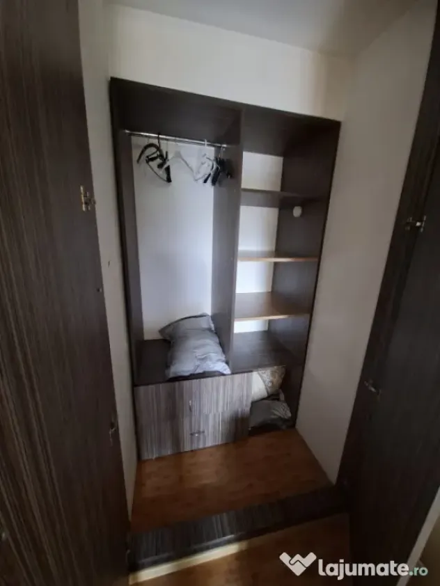 Apartament, 2 camere decomandat, zonă ultracentrală, 56,77