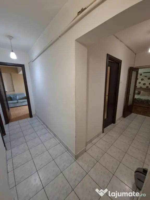 Apartament, 2 camere decomandat, zonă ultracentrală, 56,77